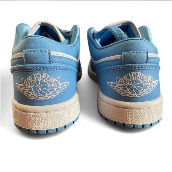 Air Jordan University Blue Dunks Low - Picture 5 of 5